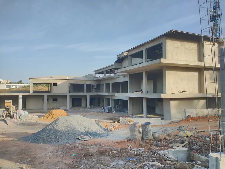 Building under construction, Mermoz, Dakar