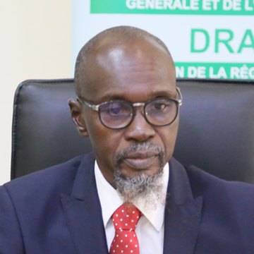 Portrait of Saer NIANG
